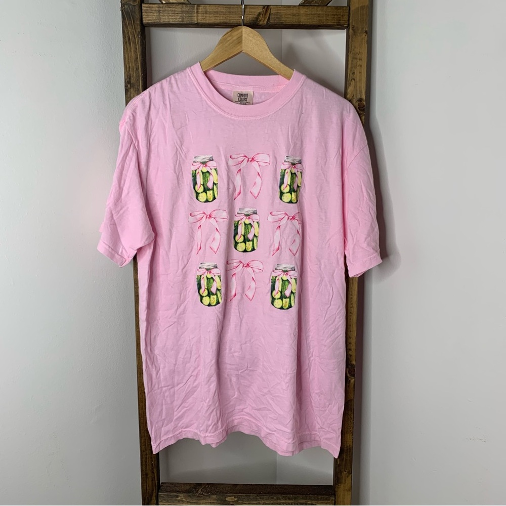 Comfort Colors Pickles Graphic T-Shirt Size L